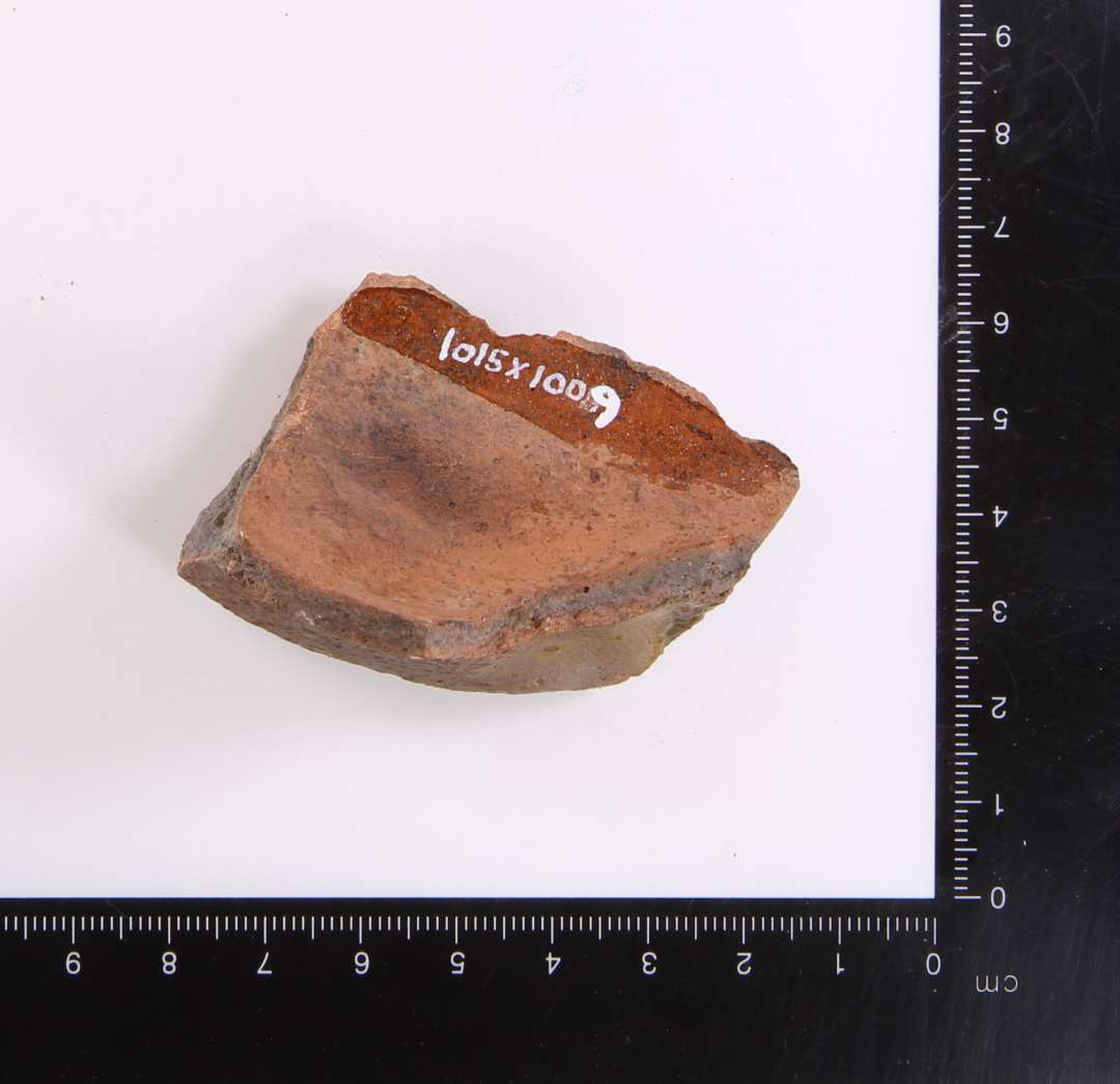 Kandebund med fingerindtryk