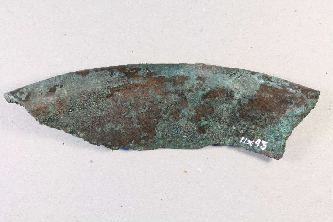  Fragment af malmgryde. Kons.��Randsk�r. m�l: 11,2 cm.