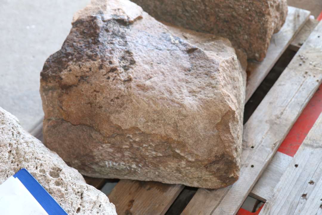 kvadre. 1 stk. m�l: 46x46x25 cm. 