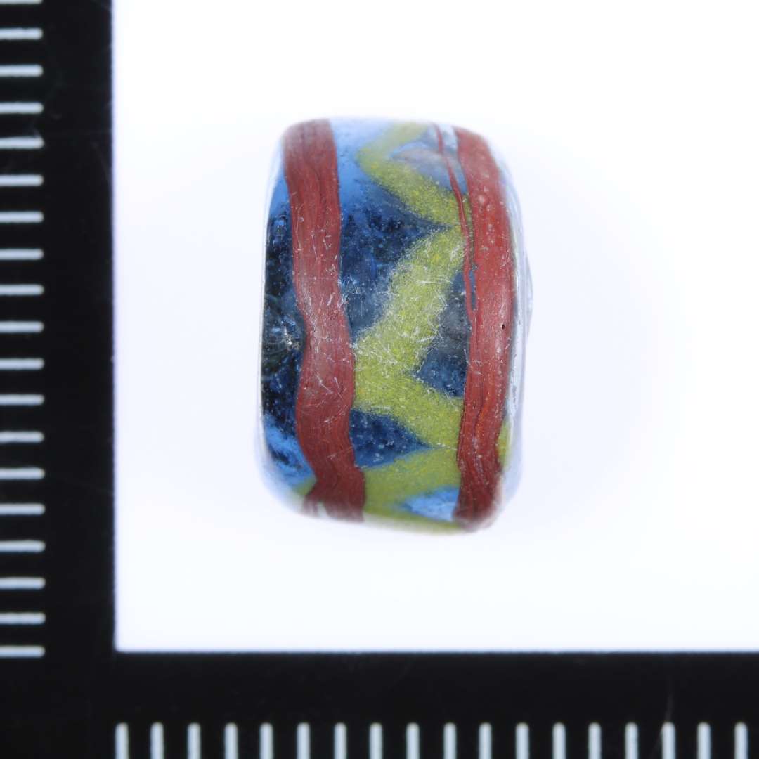 bl� m. r�d+gul/ halv.