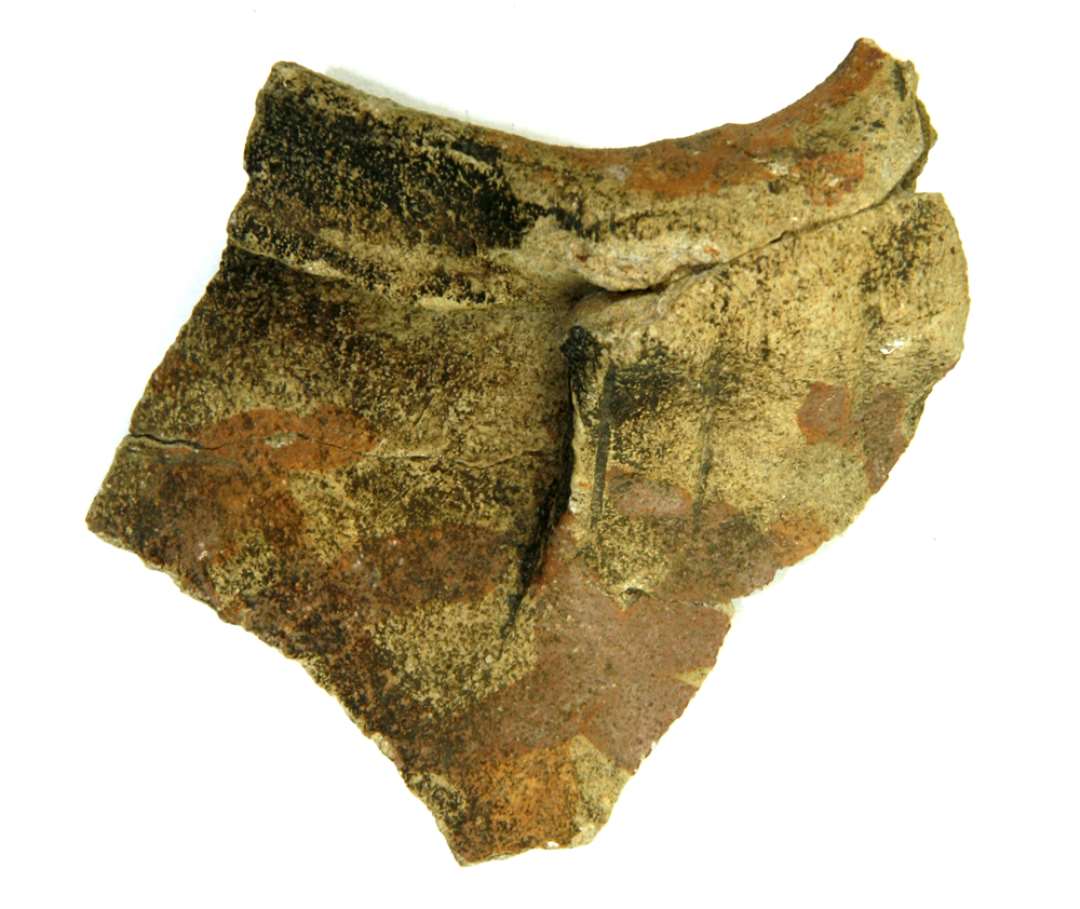 Pingsdorf rand med b�ndformet hank. Sammenlimet af R2650 og R2652.