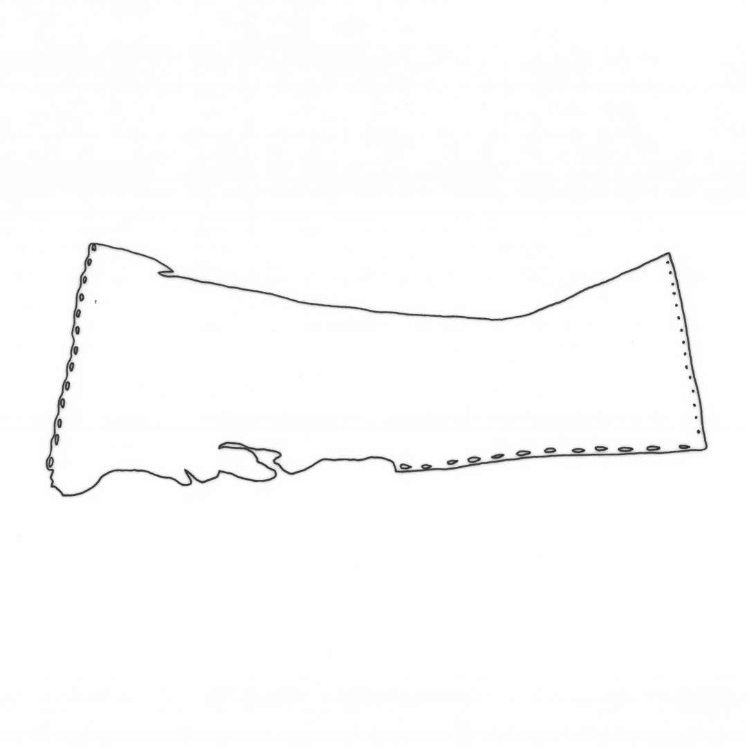 1 s�l, 1 stykke overl�der, 1 stykke l�der med syning, Overl�derfragment:�St�rst L�ngde 16 cm. St�rst Bredde ca. 18 cm. Forpartiet af et kraftigt Overl�der til en voksen Sko med bredt afrundet N�separti. De fleste Saale og S�mkanter er Bevaret: Saalfragment, l�der: St�rste L�ngde: ca. 13,8 cm. H�lpartiet af Skosaal til voksen Person skraat afrevet Svangen. Overl�der fragment: St�rste L�ngde: 16 cm. St�rste Bredde: ca. 6,5 cm.�Overl�derfragment fra Side- eller H�lparti af Sko. S�mkanterne i Siderne er bevaret, medens S�mkanten mod Saalen til dels er borte. Er antagelig samh�rende med Overl�deret R03761.