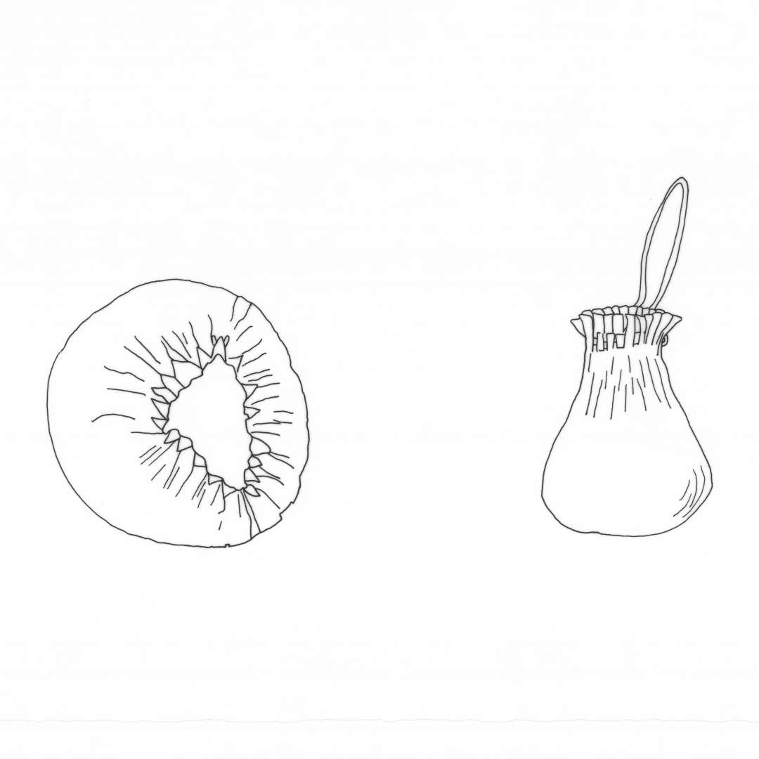 L�derpung.
Diameter: 9,5 cm.