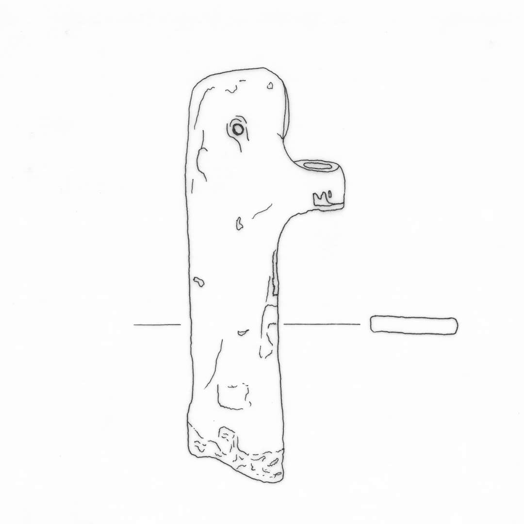 2 stk. st�rkt korroderet jern - muligvis samh�rende. Del af h�ngsel. St�rste l�ngde: 10,2 cm.