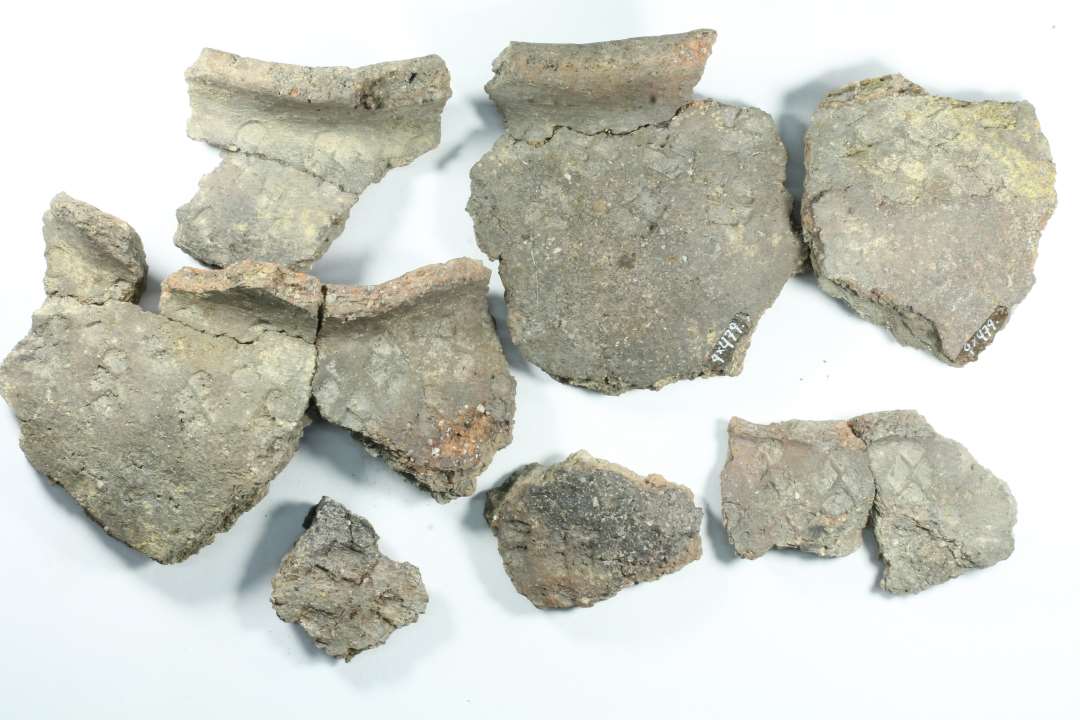 26 bugsk�r, heraf 5 med stempler