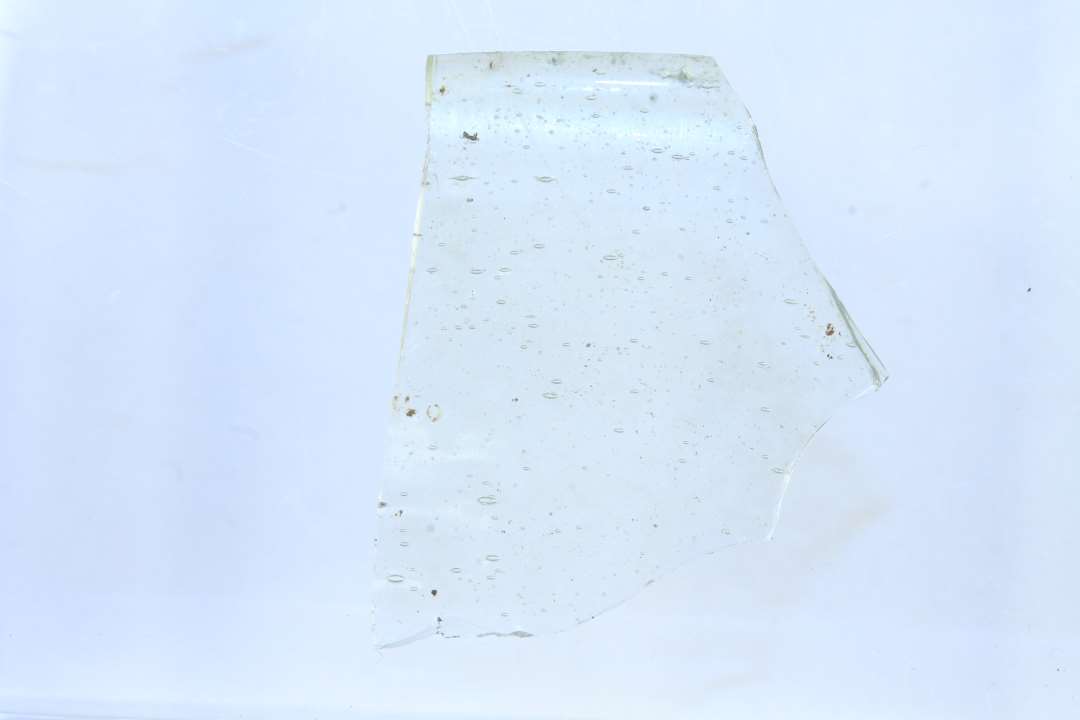 Randsk�r, fortykket, type e, tykkelse: 0,60 mm., Diameter: 10 cm., klar, sk�rstr.: 2 cm., randtykkelse: 2 mm.